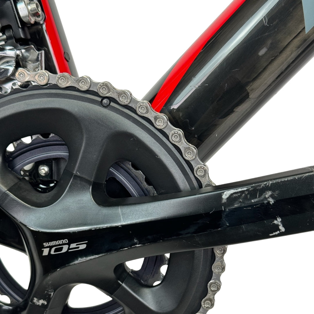 Fuji Gran Fondo 2.3 Disc, 11-Speed Shimano 105, Carbon Road Bike-2017, 58cm