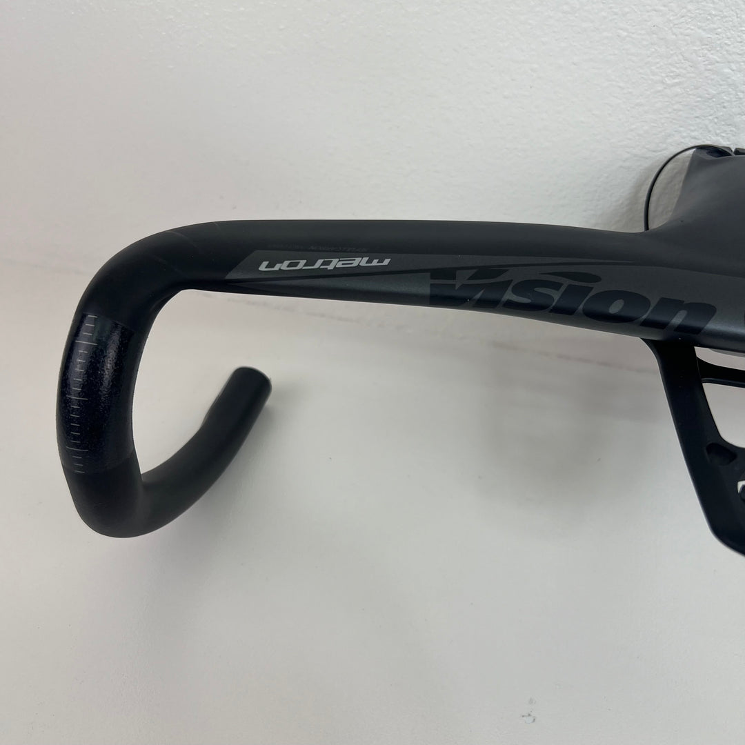 Used Vision Metron 5D Carbon Fiber Bike Integrated Handlebar, 120mm, 42cm, 512g