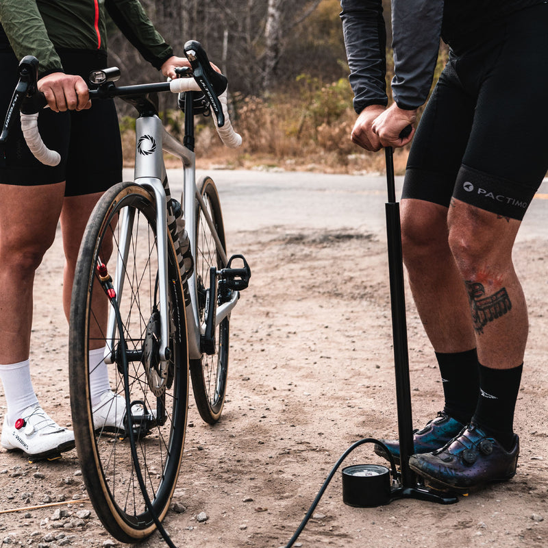 Lezyne Classic Floor Drive 3.5 Pump, Metallic Black