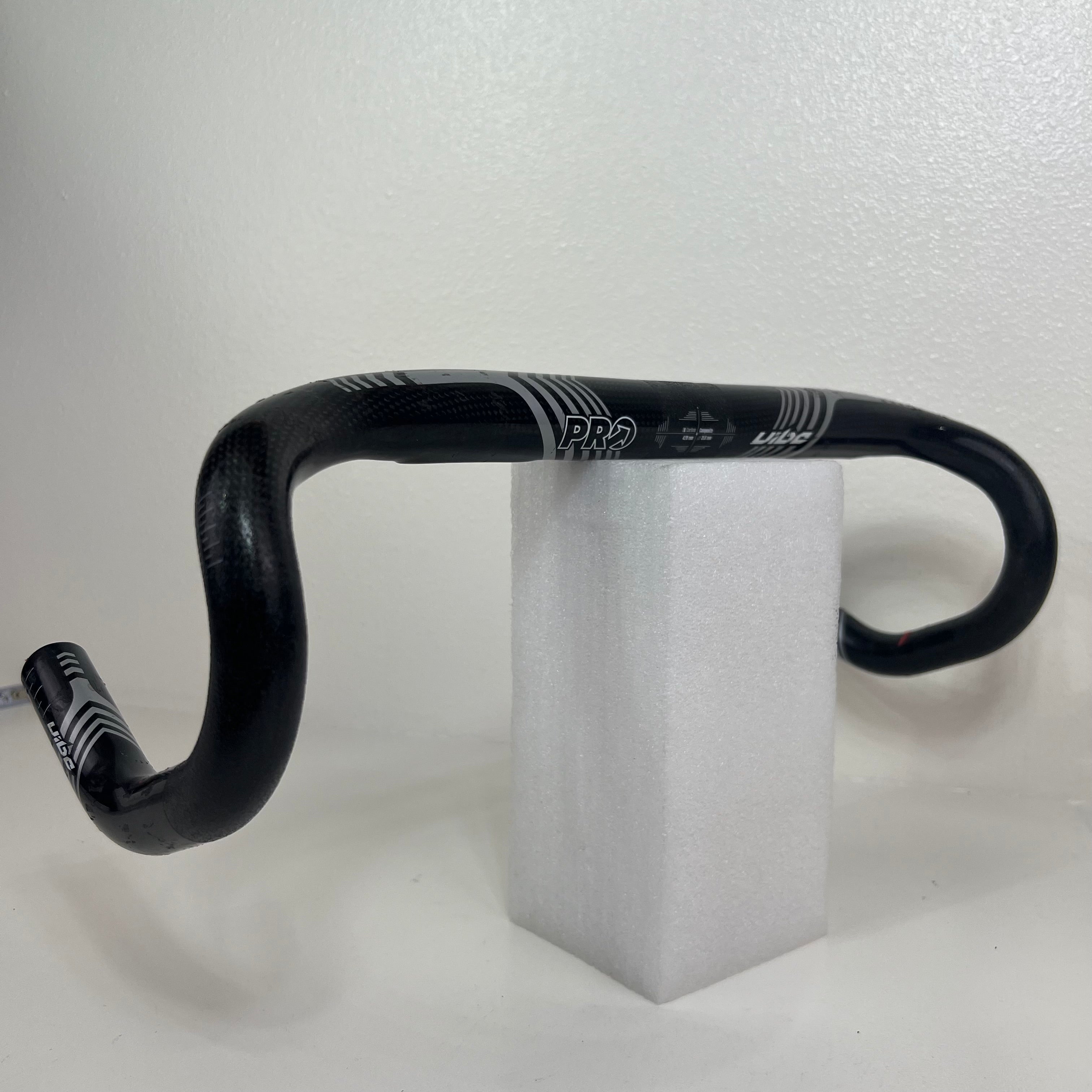 Shimano pro vibe carbon handlebar hotsell