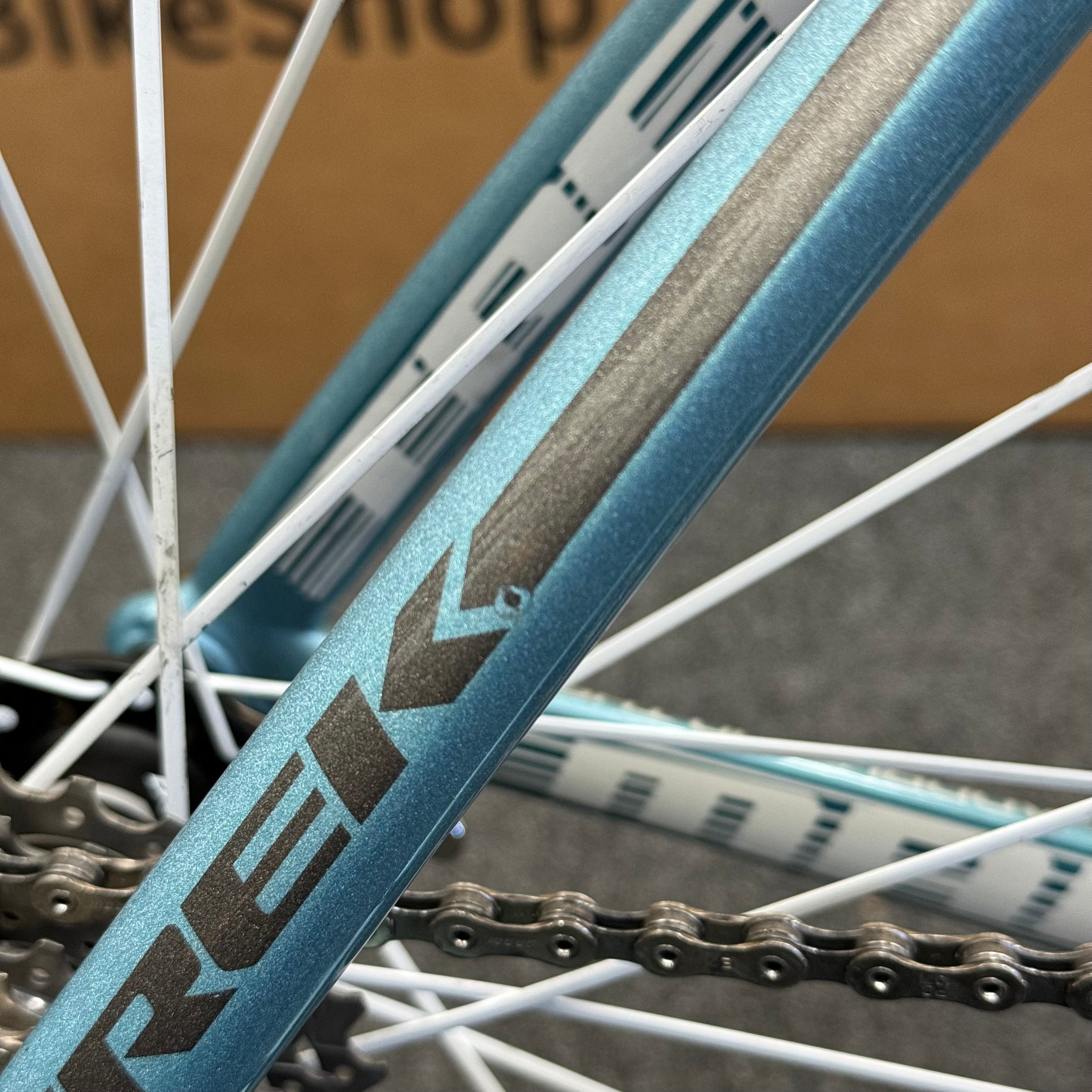 Used Trek Madone 5.5 WSD, Dura-Ace Di2, Women's Carbon Fiber