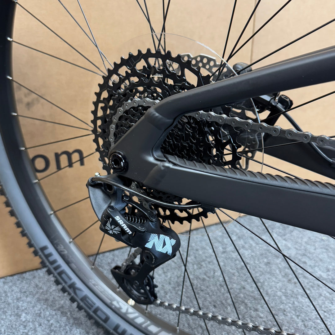 Demo Scott Spark 940, Carbon Fiber Mountain Bike, Medium