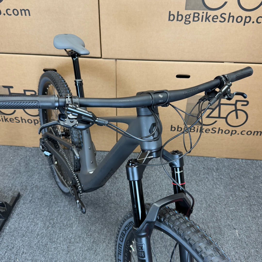 Demo Scott Spark 940, Carbon Fiber Mountain Bike, Medium