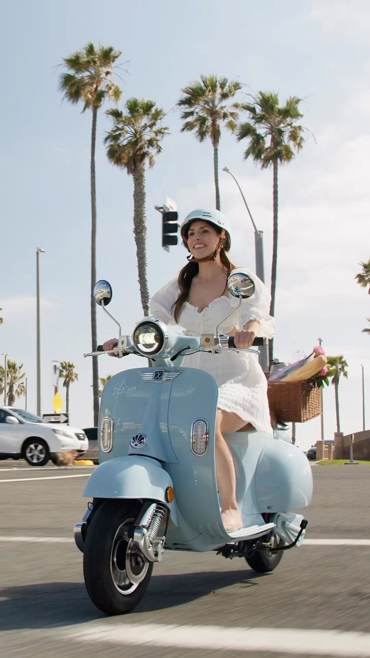 Aventura-X EV30 Electric Scooter Moped, Street Legal, 50mph, up to 70-mile range