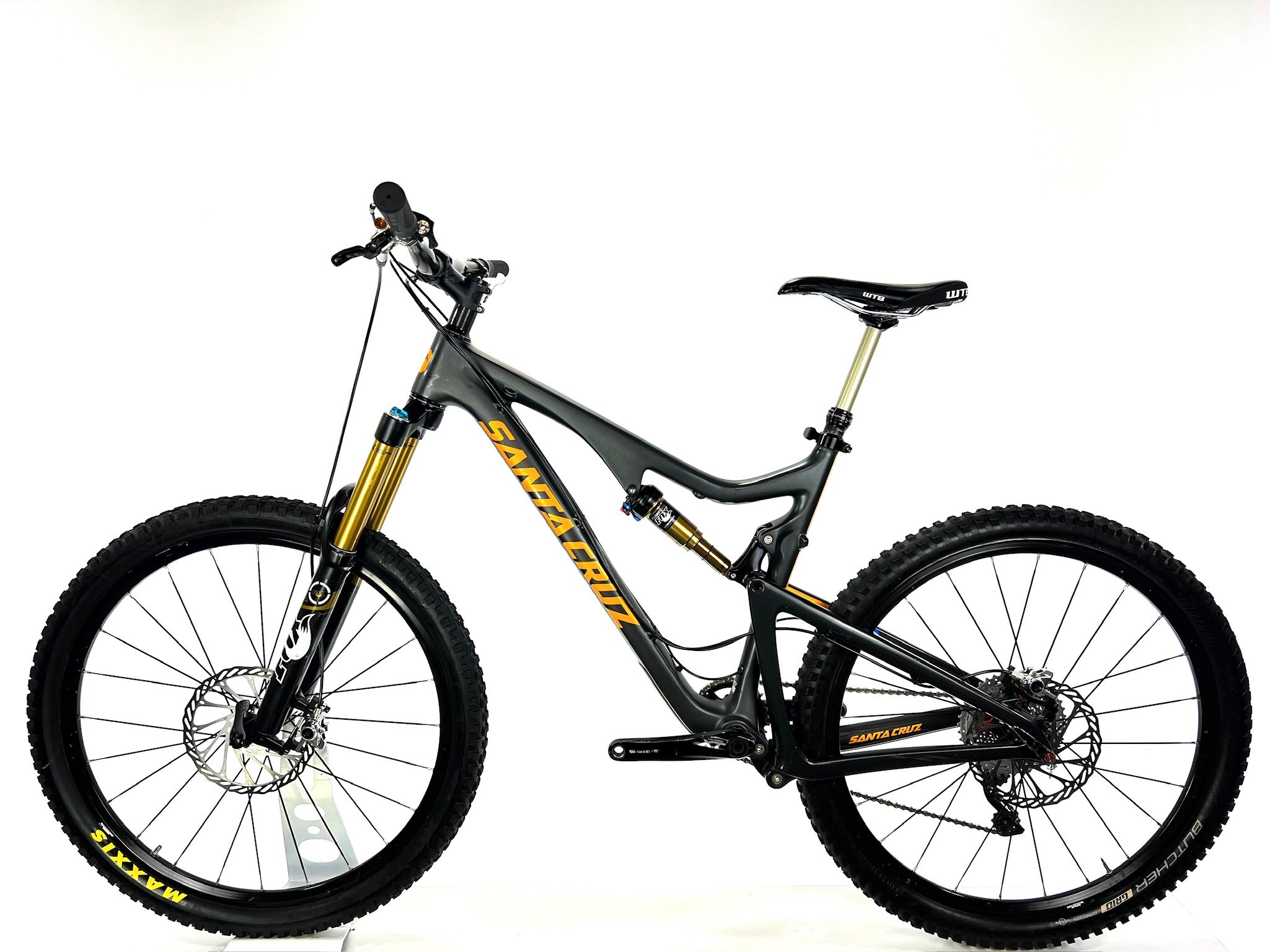 Used Santa Cruz Bronson C, Shimano XT, FOX, Carbon Mountain