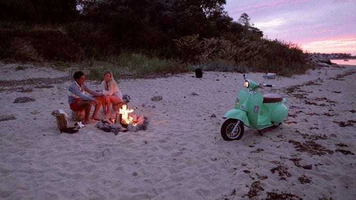 Aventura-X EV30 Electric Scooter Moped, Street Legal, 50mph, up to 70-mile range