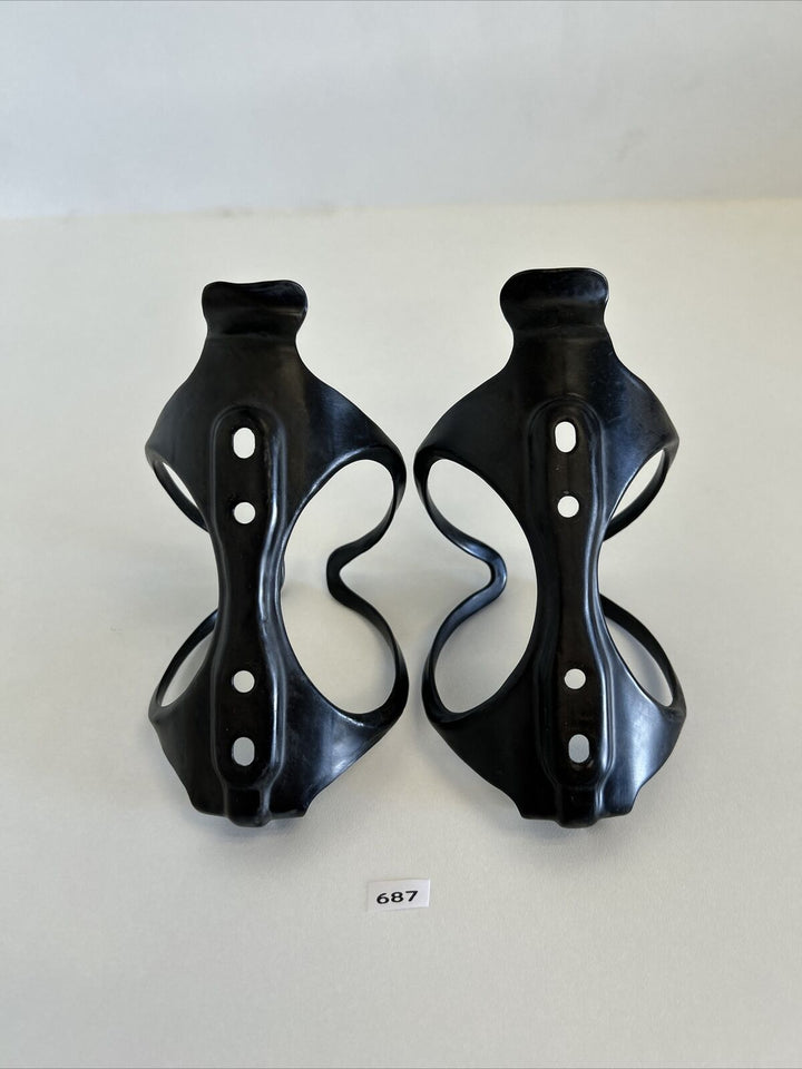 (2) Arundel Mandible Carbon Water Bottle Cages