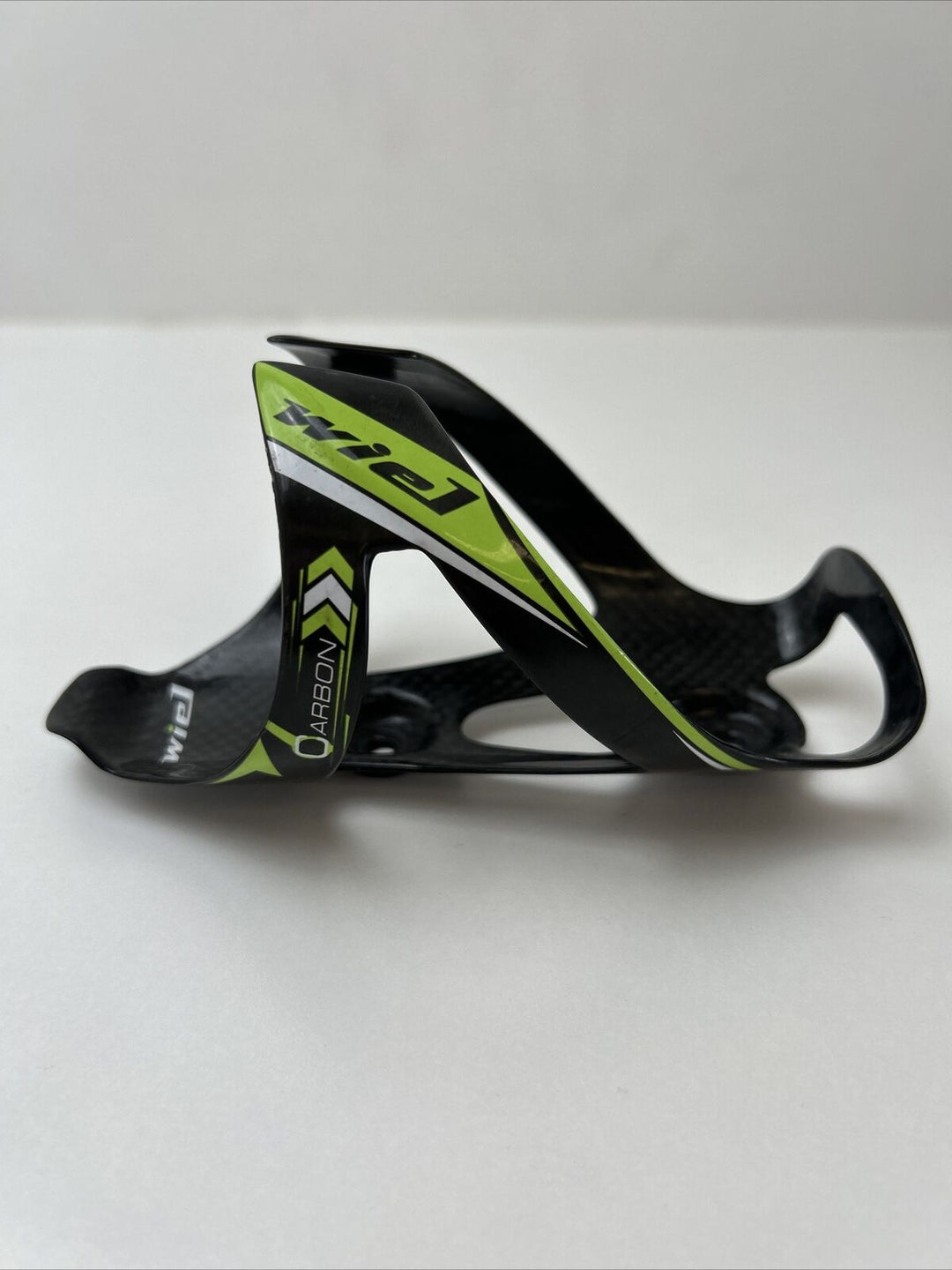 Wiel Black And Green Carbon Bottle Cage