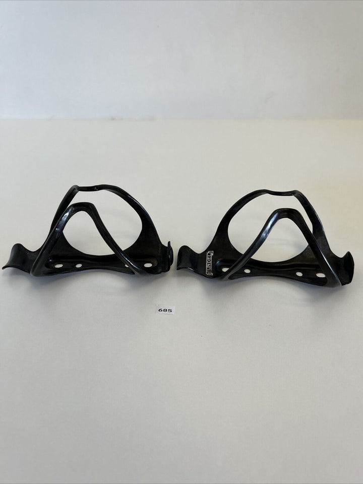 (2) Arundel Mandible Carbon Water Bottle Cages