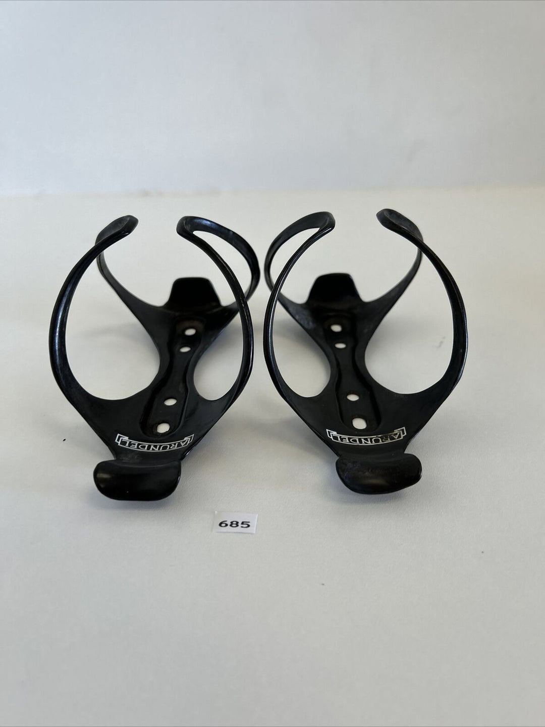 (2) Arundel Mandible Carbon Water Bottle Cages