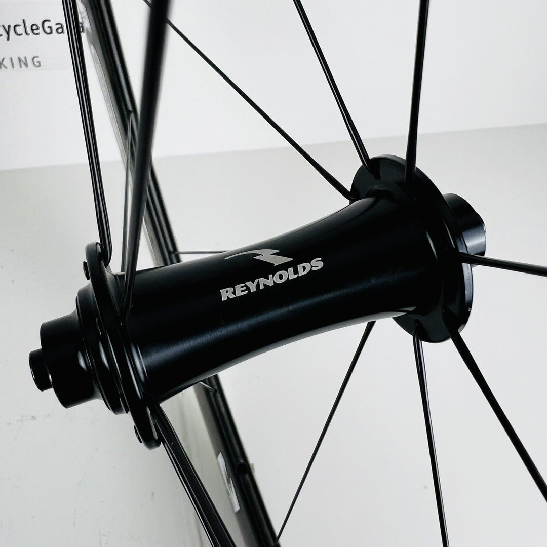 Reynolds Strike Aero Carbon Tubeless Ready Wheelset Shimano/Sram 10 speed 1,670g