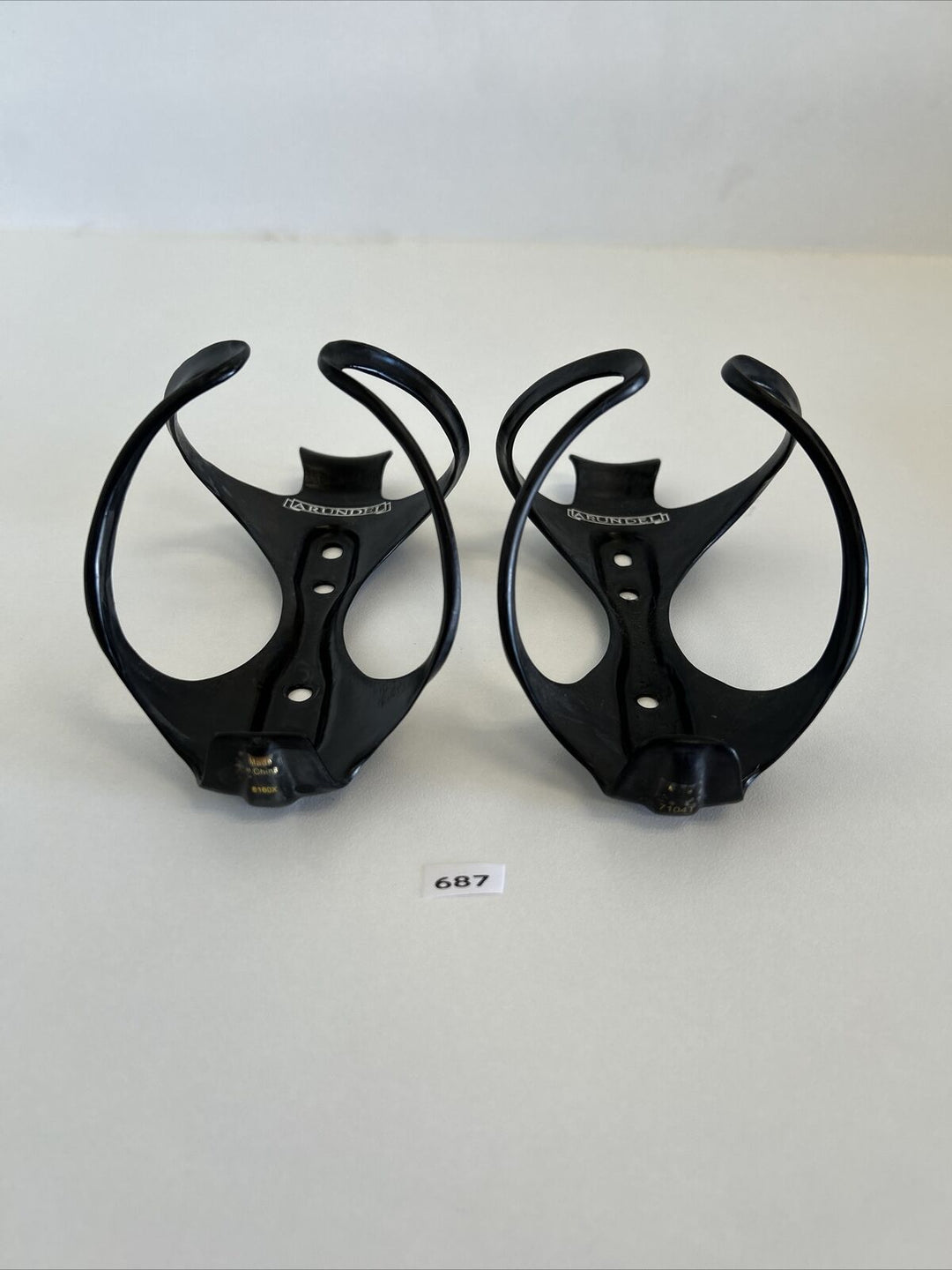 (2) Arundel Mandible Carbon Water Bottle Cages