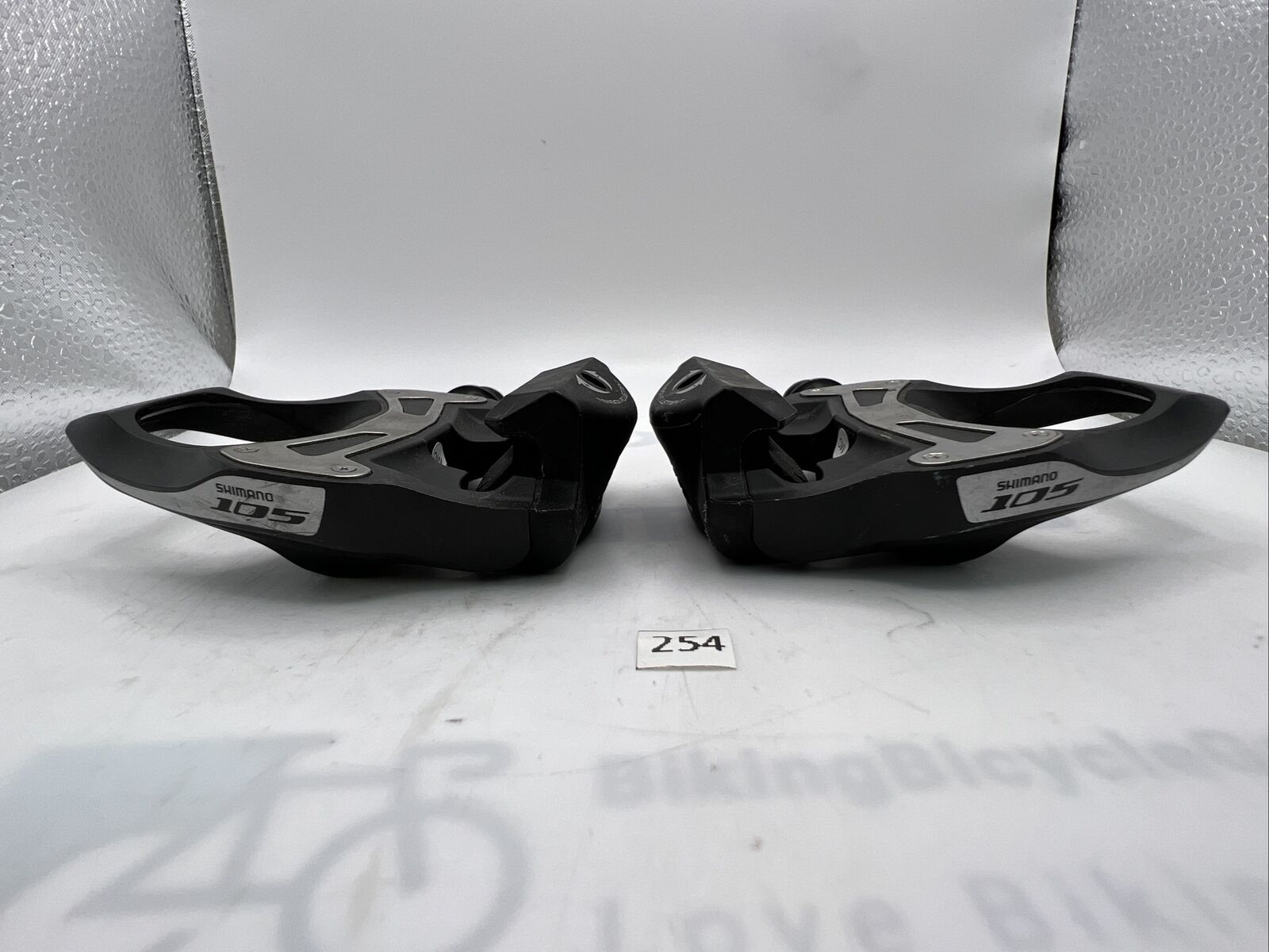 Shimano 105 PD-5700-C Clipless Road Bike Pedals SPD-SL – BikingBicycleGarage