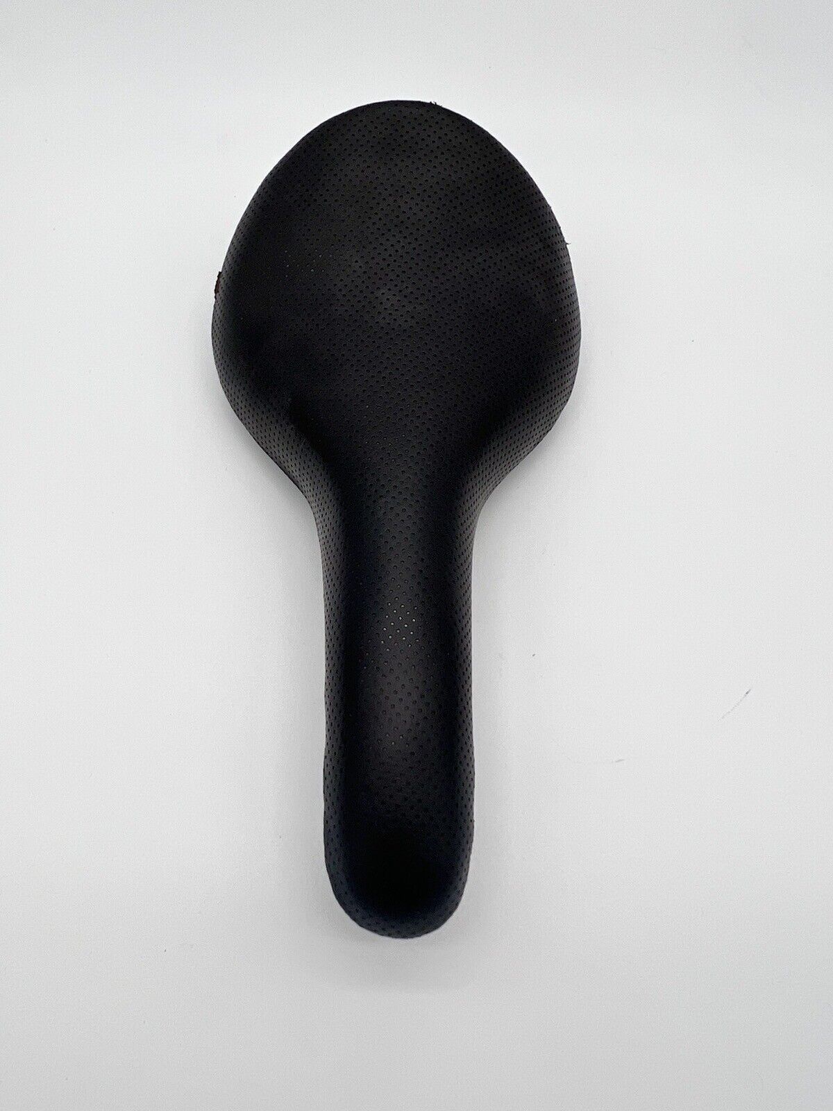 rapha carbon Fined Rails Black saddle 146mm – BikingBicycleGarage