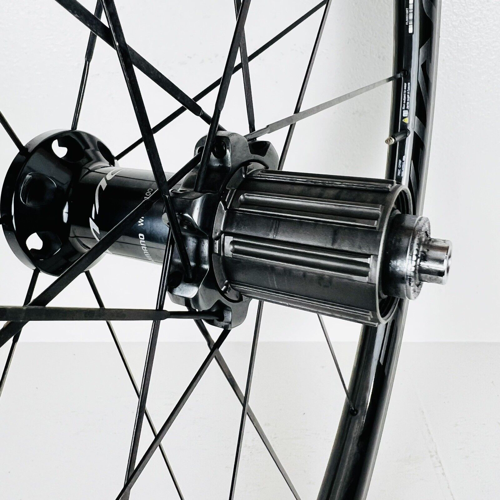 Shimano Dura Ace Carbon Tubular Wheelset WH-R9100 Shimano