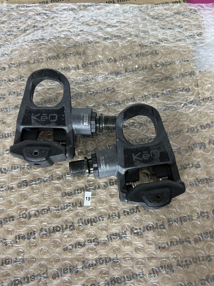 Look Keo Classic Clipless Road Bike Pedals-Used