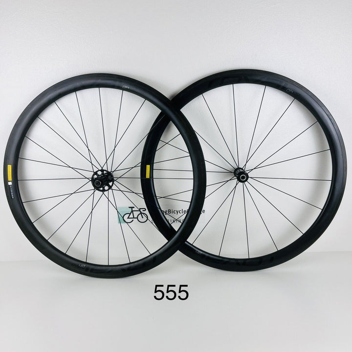 Roval Rapide CL 40 Carbon Clincher Wheelset Rim Brakes 11 Speed 1,490grams