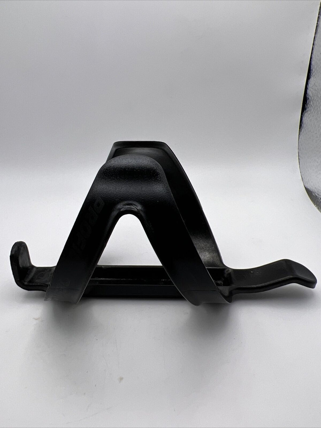 Profile design Bicycle water bottle cage Black