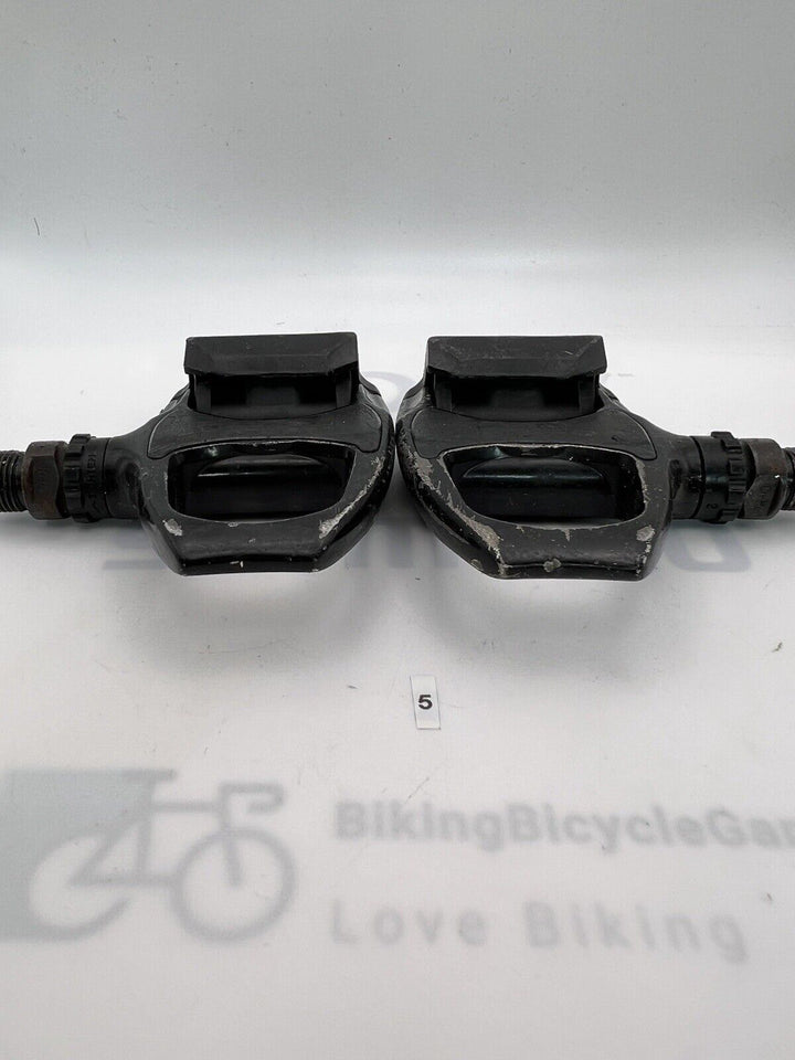 Shimano PD-R540 Clipless Road Bike Pedals-Used