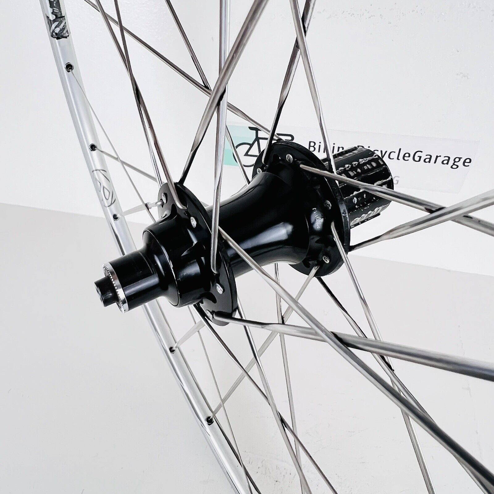 Bontrager RL Rim Brake Rear Road Bike Wheel Clincher Shimano/Sram