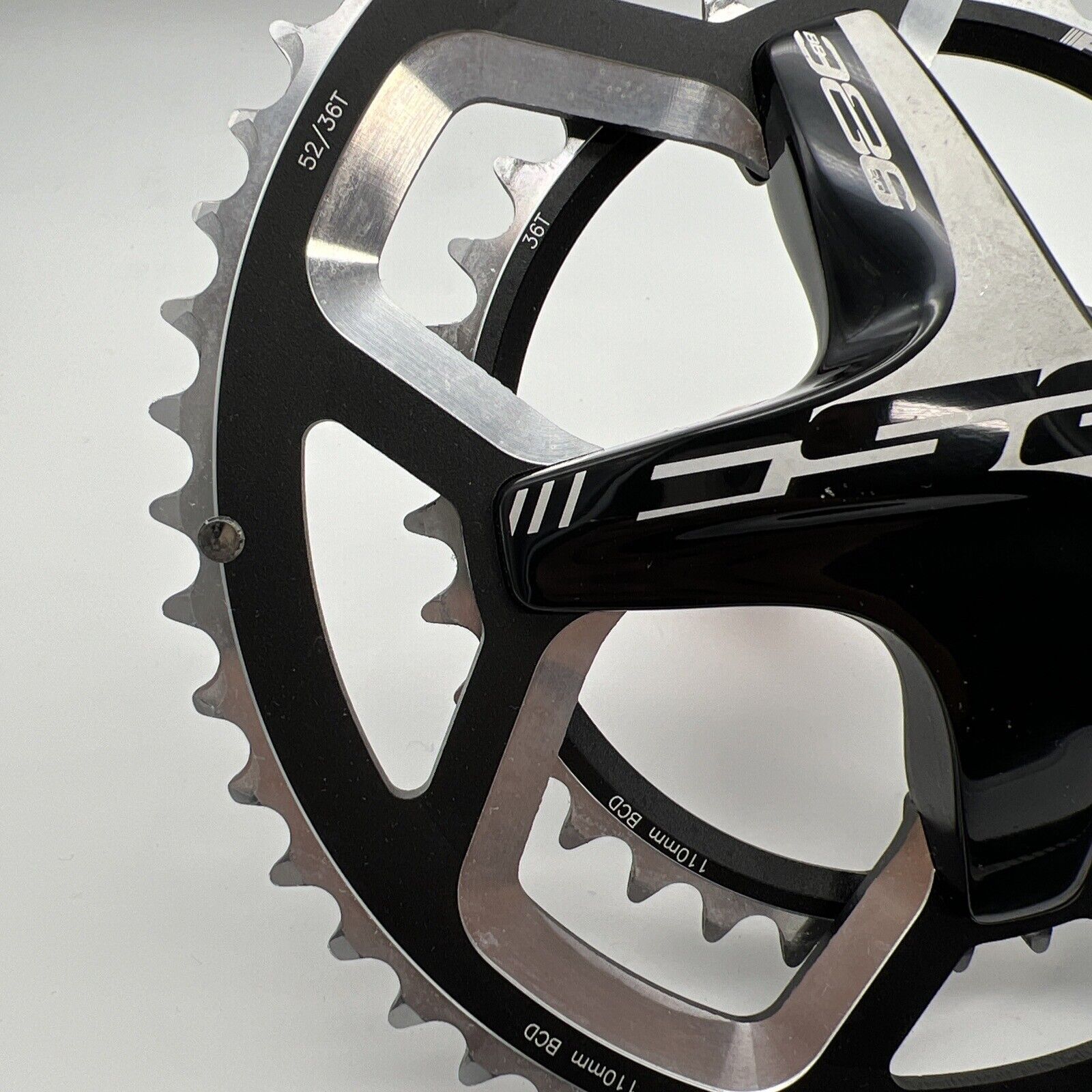 値下げFSA Gossamer Pro, 52/36T ロードバイク クランク GOSSAMER PRO DIRECT MOUNT MEGAEXO CRANKSET | 製品情報 | 株式