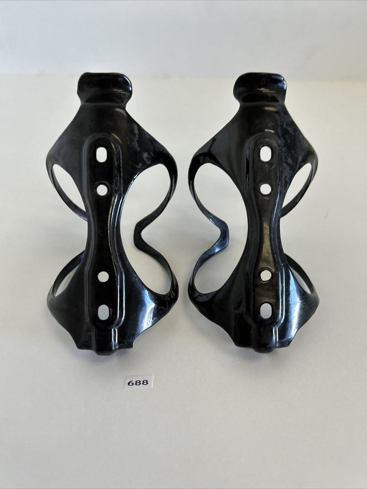 (2) Arundel Mandible Carbon Water Bottle Cages