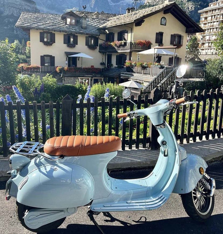 Aventura-X EV30 Electric Scooter Moped, Street Legal, 50mph, up to 70-mile range