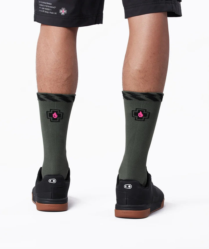 Muc-Off Tech Rider Socks - Green, US 5-6