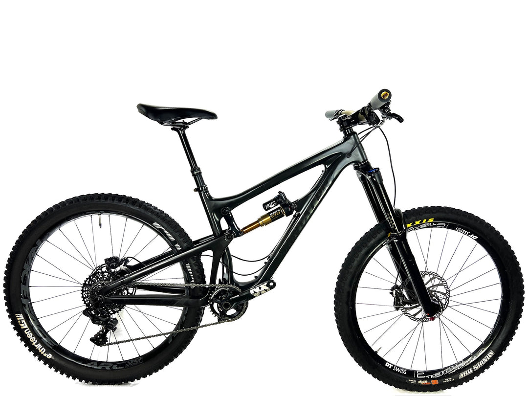 Santa Cruz Nomad CC, 11-Speed SRAM X1, Carbon Mountain Bike-2015, Medium, MSRP:$5k