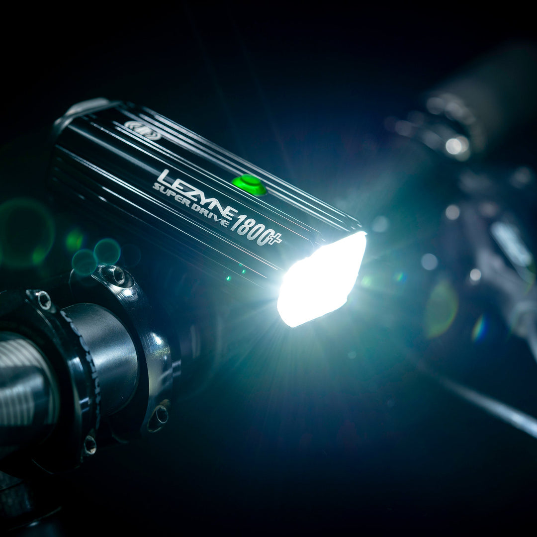 Lezyne Super Drive 1800+ Smart Front Headlight