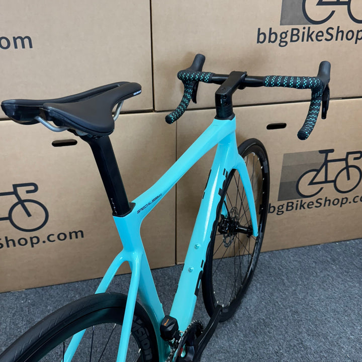 Demo Bianchi Specialissima Comp, 105 Di2, Carbon Fiber Road Bike - 2024, 55cm