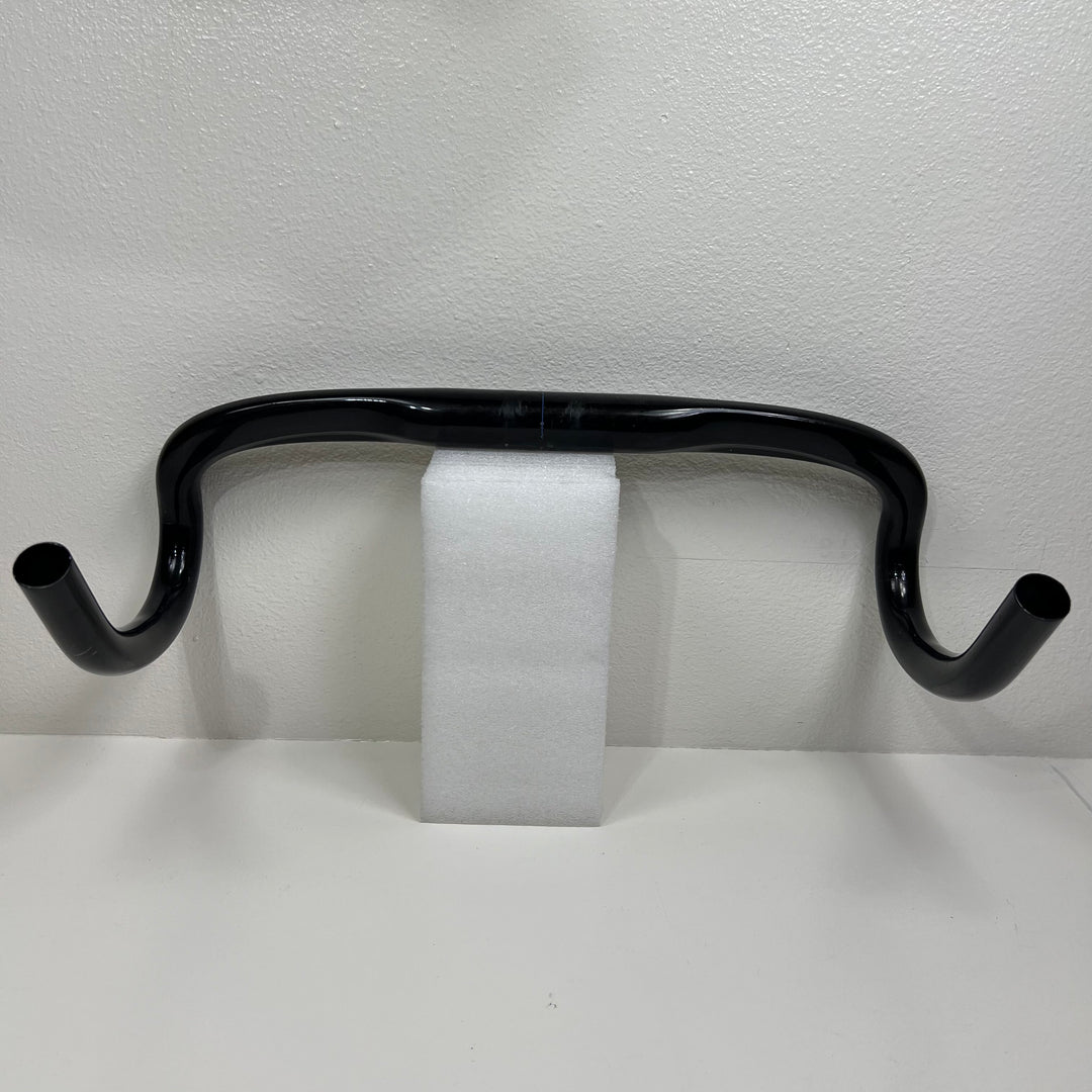 Used Reynolds Pro Anatomic Clamp Carbon Fiber Drop Bar Handlebars, 31.8mm, 42cm, 225g