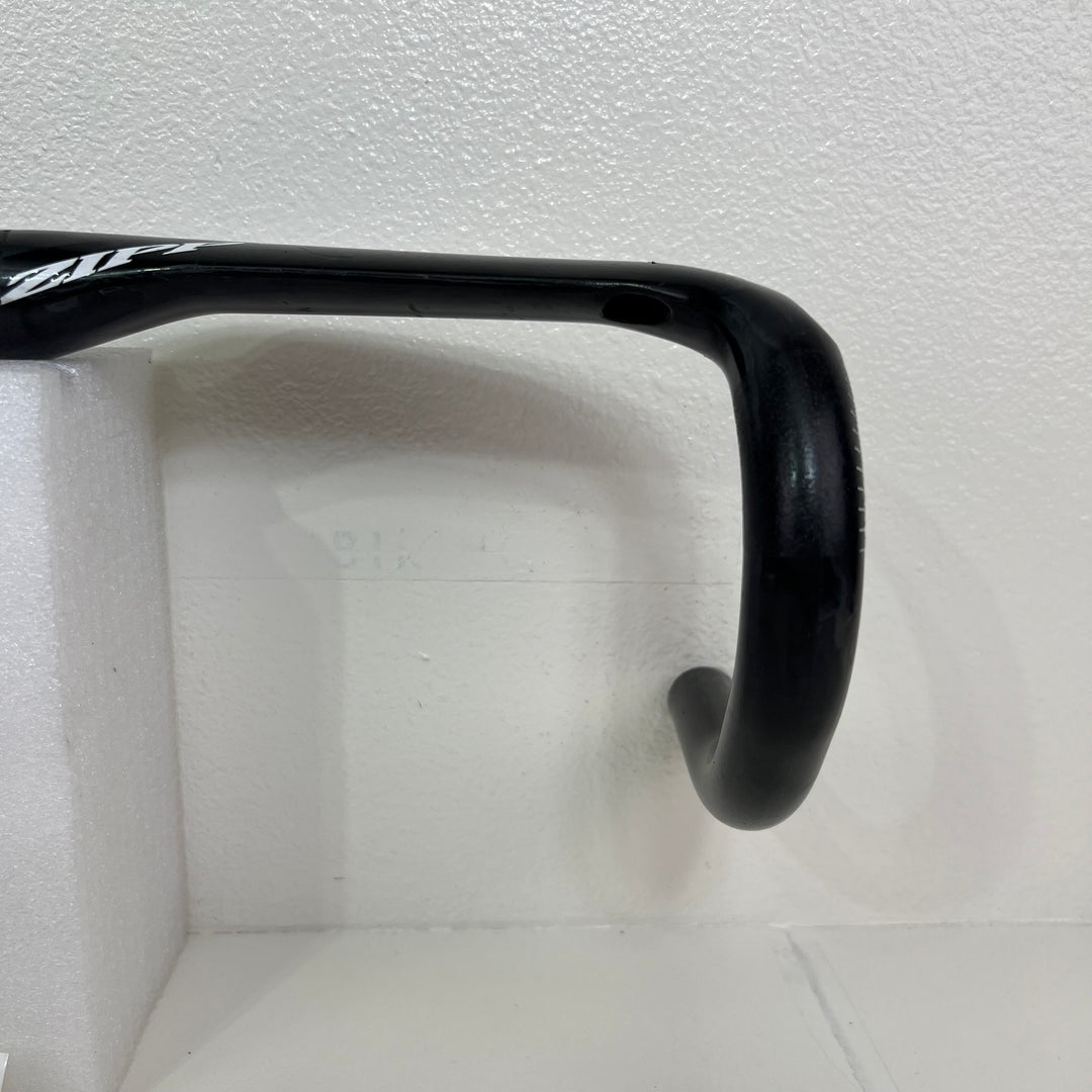 Used Zipp SL-70 Aero Carbon Fiber Compact Road Handlebar, 31.8mm, 42cm, 247g