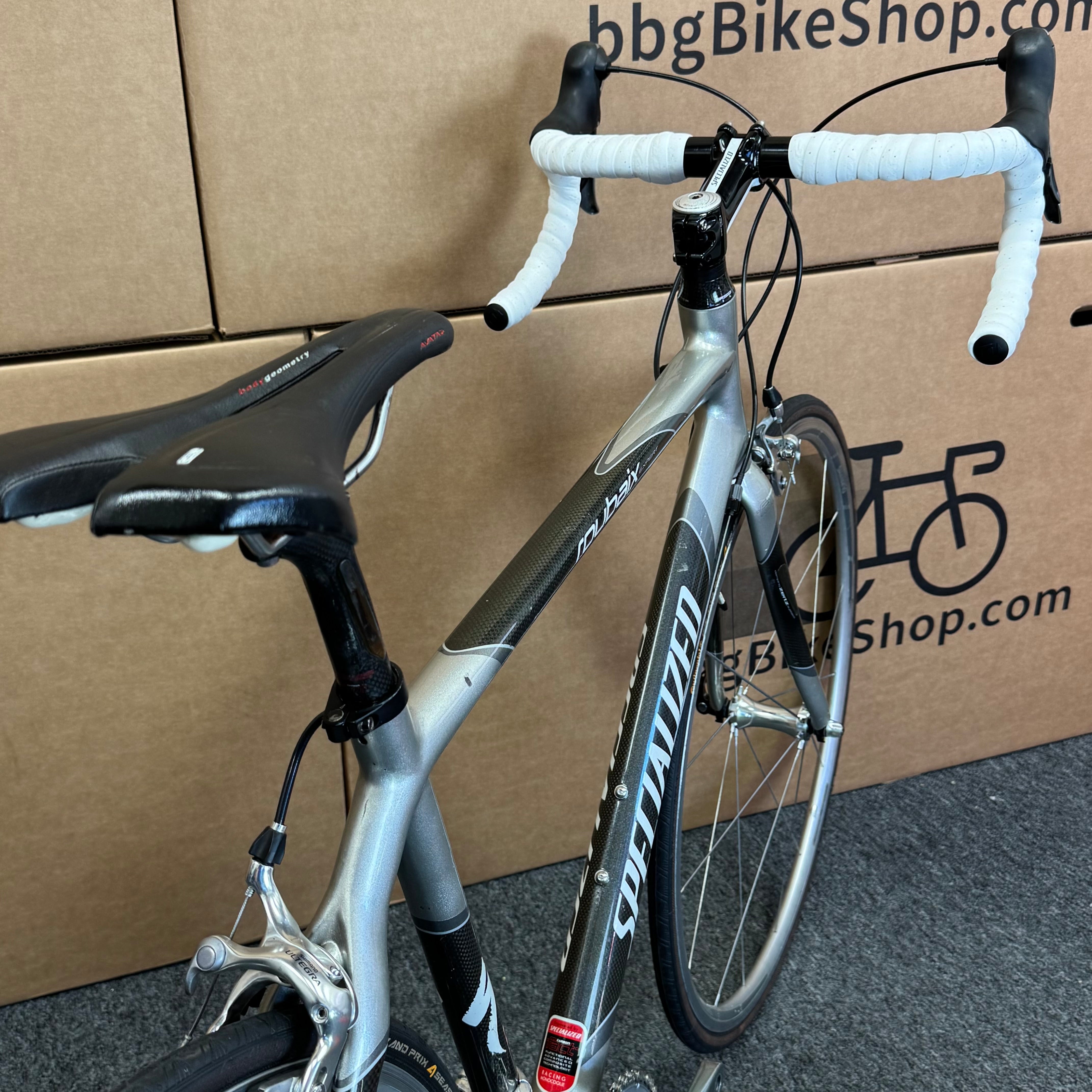 Used Specialized Roubaix Expert, Carbon Fiber Road Bike