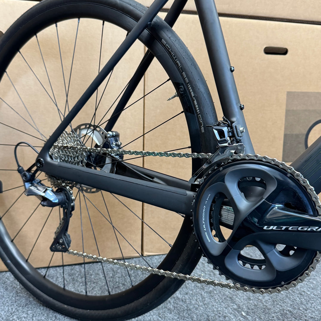 Demo Scott Addict 20, Carbon Fiber Road Bike, - 2022, 61cm
