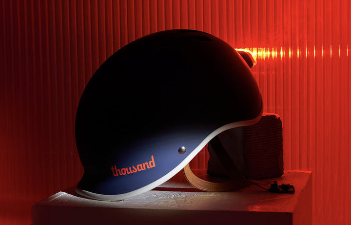 Thousand Magnetic Helmet Light Stealth Black