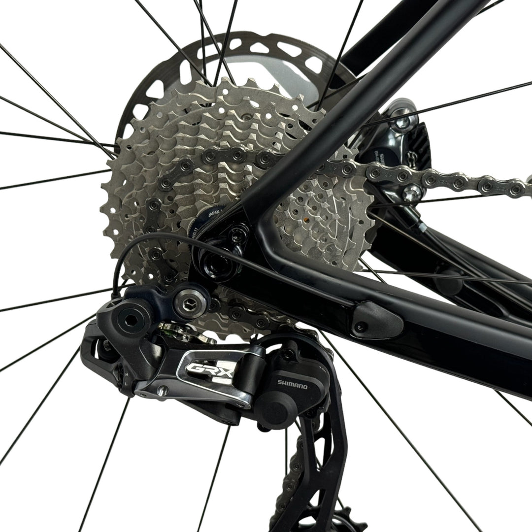 2022 PIVOT E-VAULT PRO GRX Di2, Carbon Road Gravel Bike, Medium, MSRP:$10k