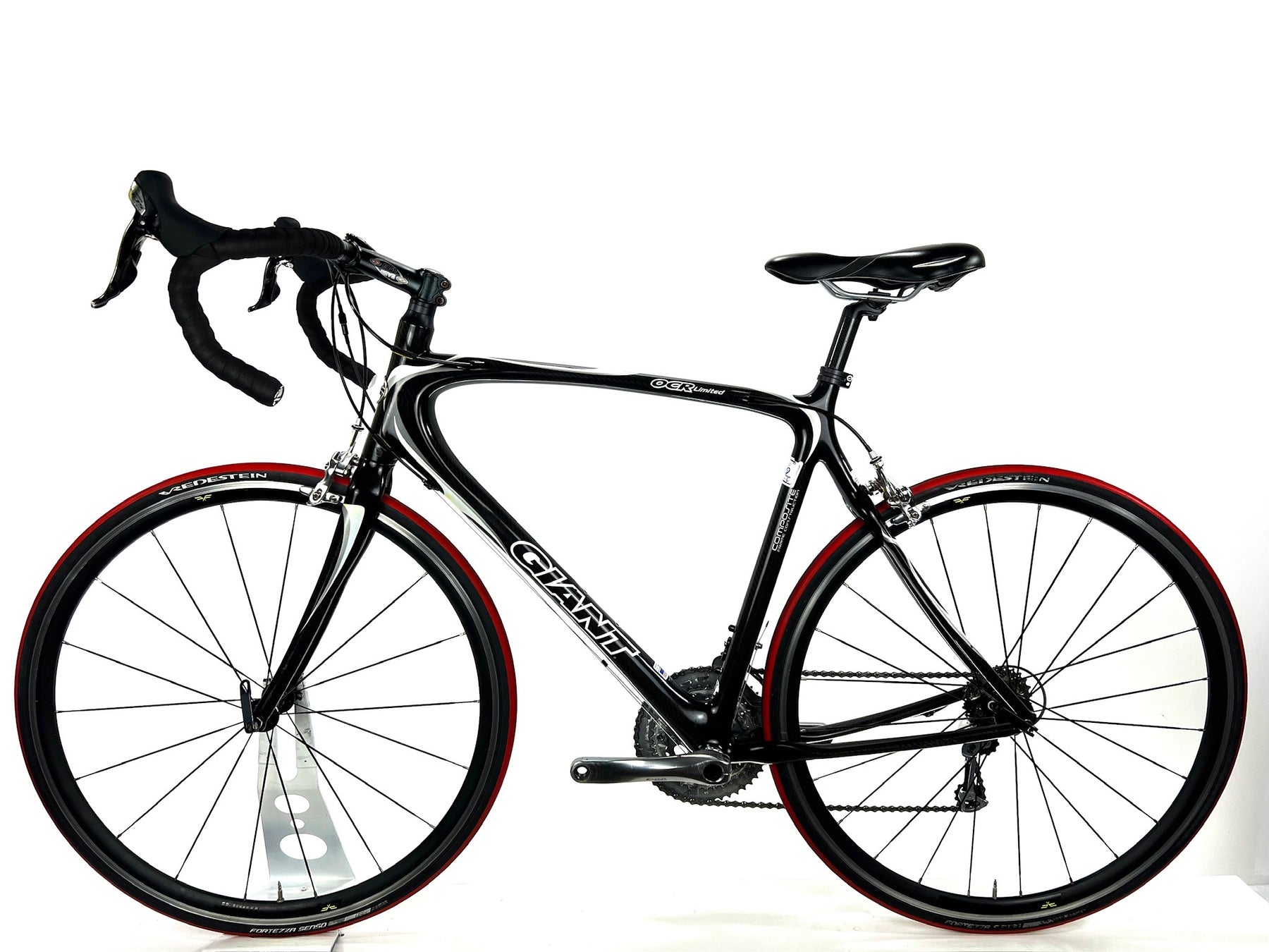 Used Giant OCR Limited, Carbon Fiber Road Bike, Shimano Ultegra/105-20 – BikingBicycleGarage