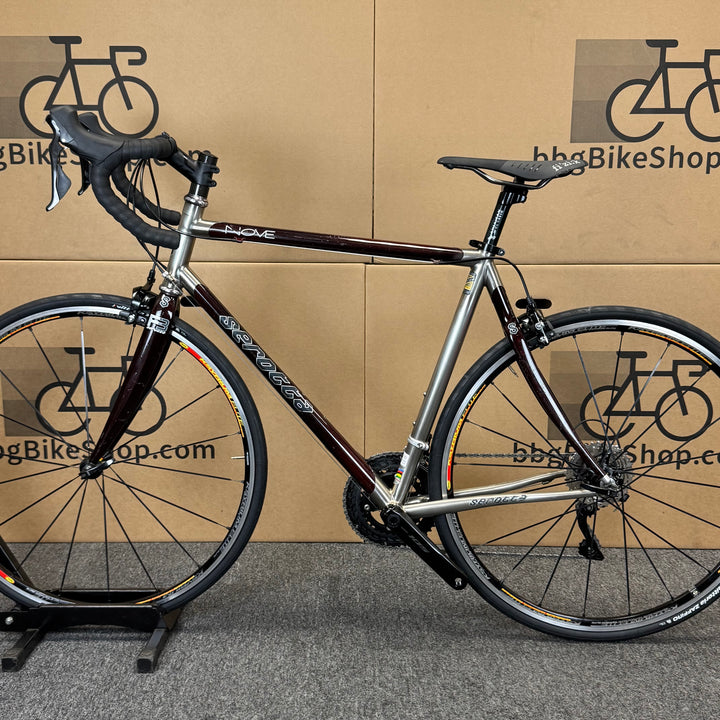 Used Serotta Nove, Titanium / Carbon Road Bike, 11-speed Shimano 105, 58cm