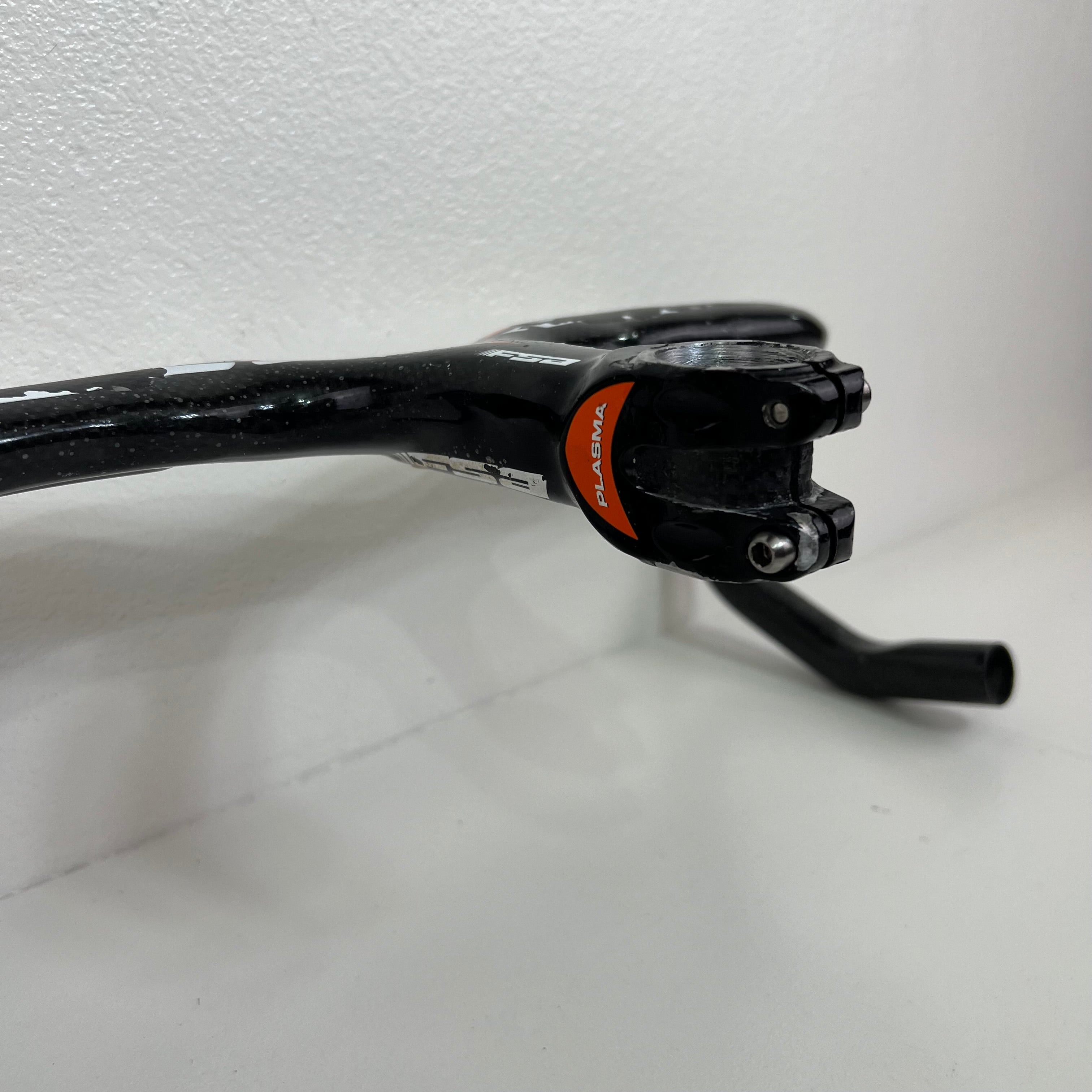 Used FSA Plasma Carbon Fiber Integrated Aero Handlebar Stem