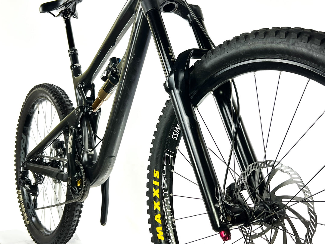 Santa Cruz Nomad CC, 11-Speed SRAM X1, Carbon Mountain Bike-2015, Medium, MSRP:$5k