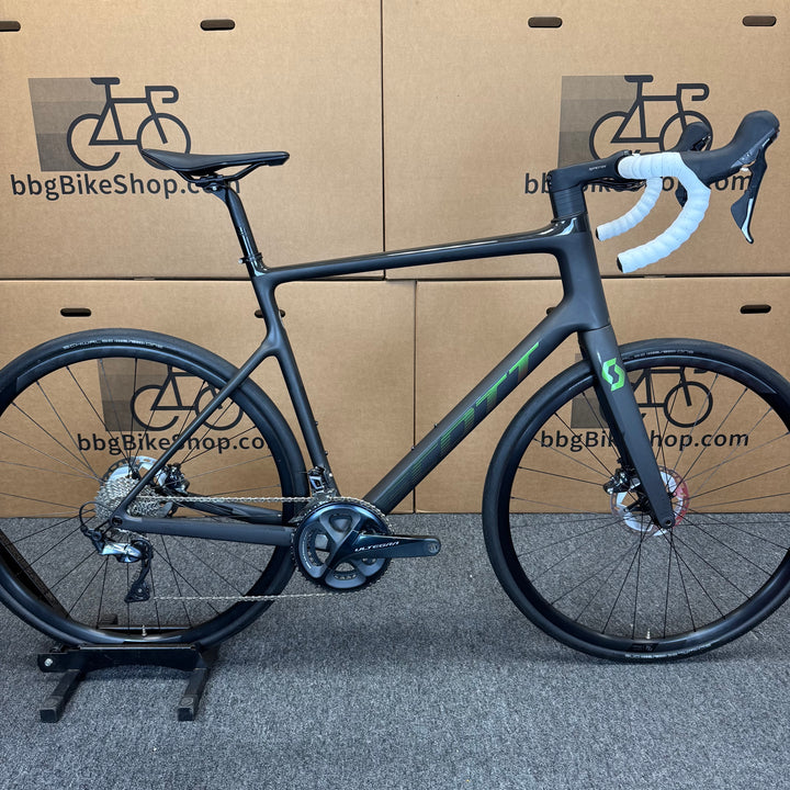 Demo Scott Addict 20, Carbon Fiber Road Bike, - 2022, 61cm