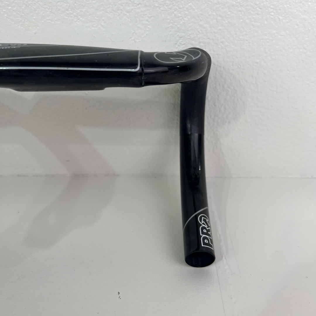 Used Shimano PRO Stealth Evo Carbon Fiber Integrated Handlebar, 112 mm, 42cm, 391g