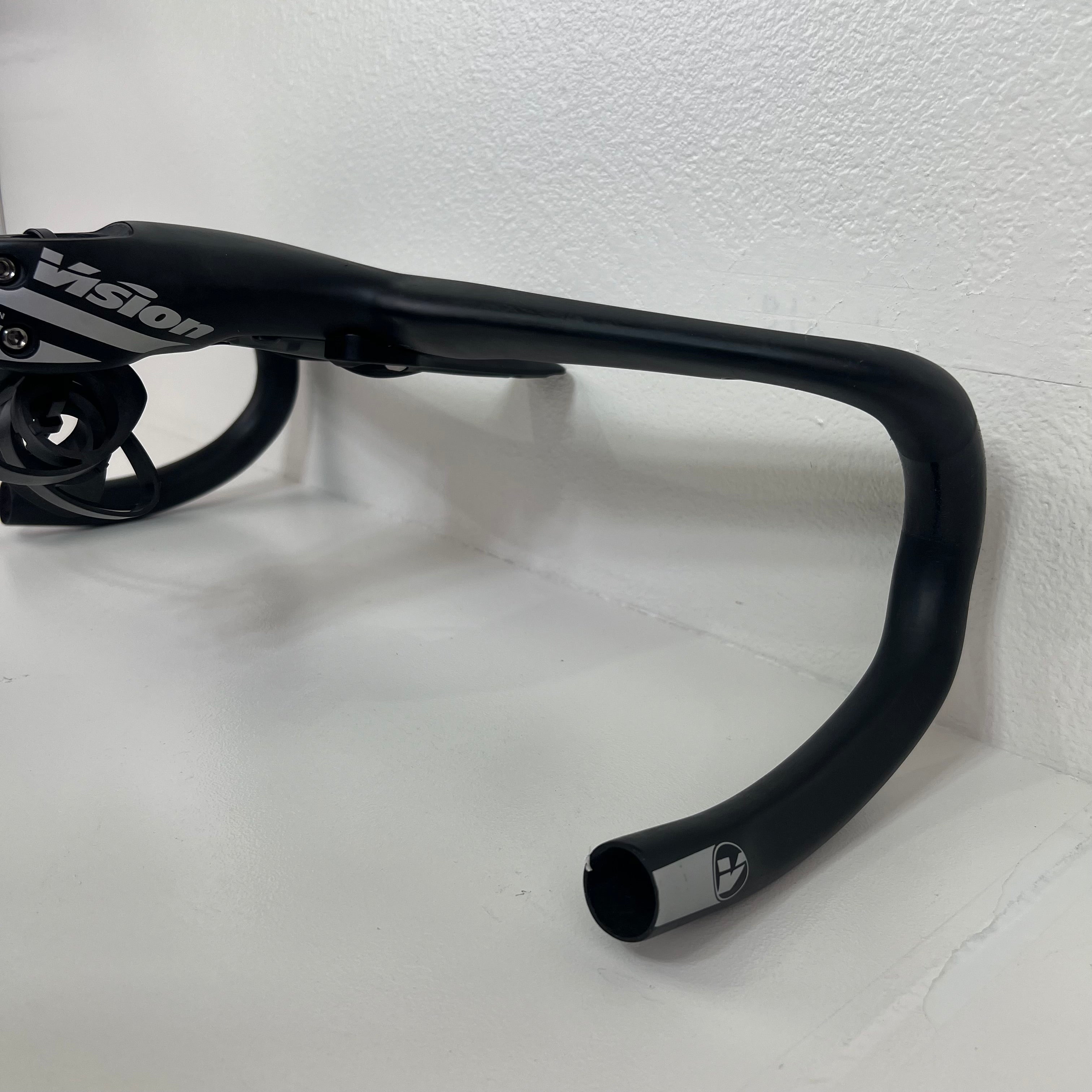 Used Vision Metron 5D Carbon Fiber Bike Integrated Handlebar