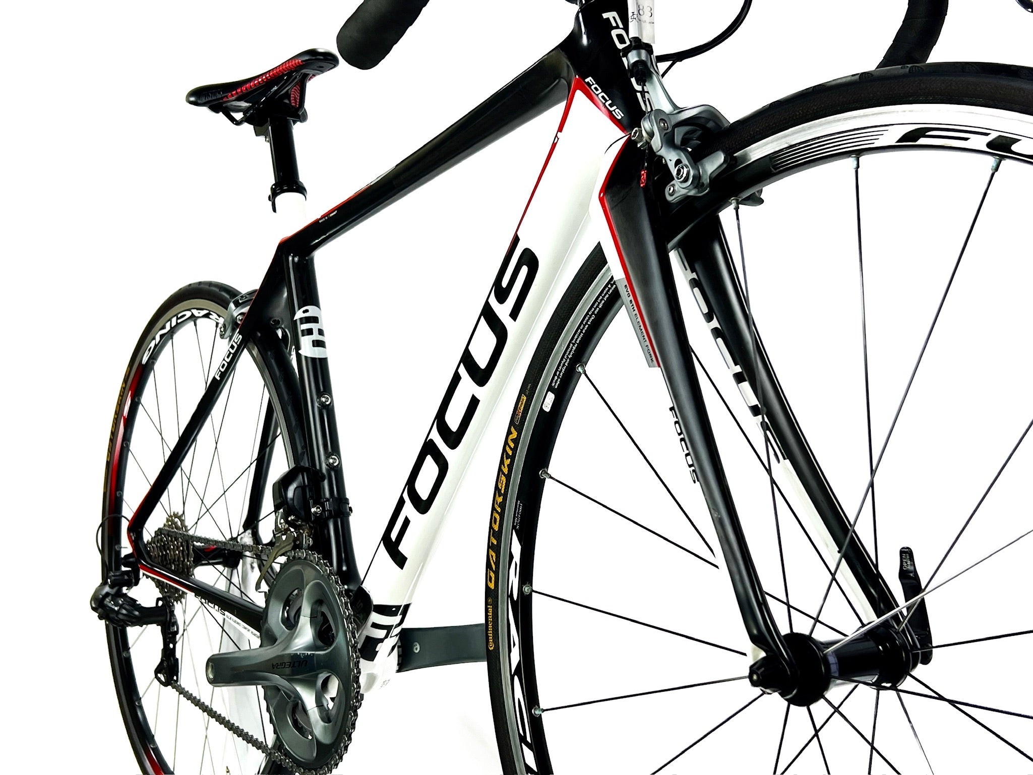 Used Focus Cayo EVO 2.0, Di2 Shimano Ultegra, Carbon Fiber Road Bike-2 –  BikingBicycleGarage