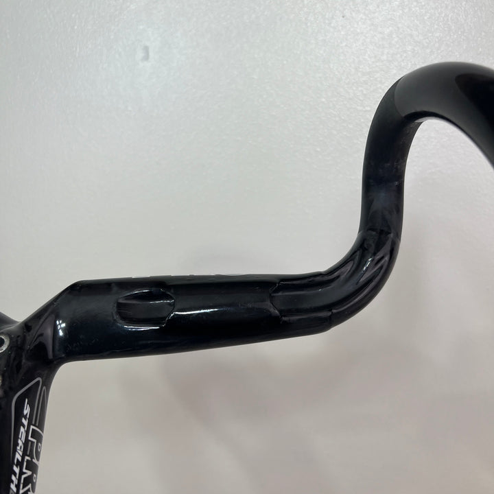 Used Shimano PRO Stealth Evo Carbon Fiber Integrated Handlebar, 112 mm, 42cm, 391g