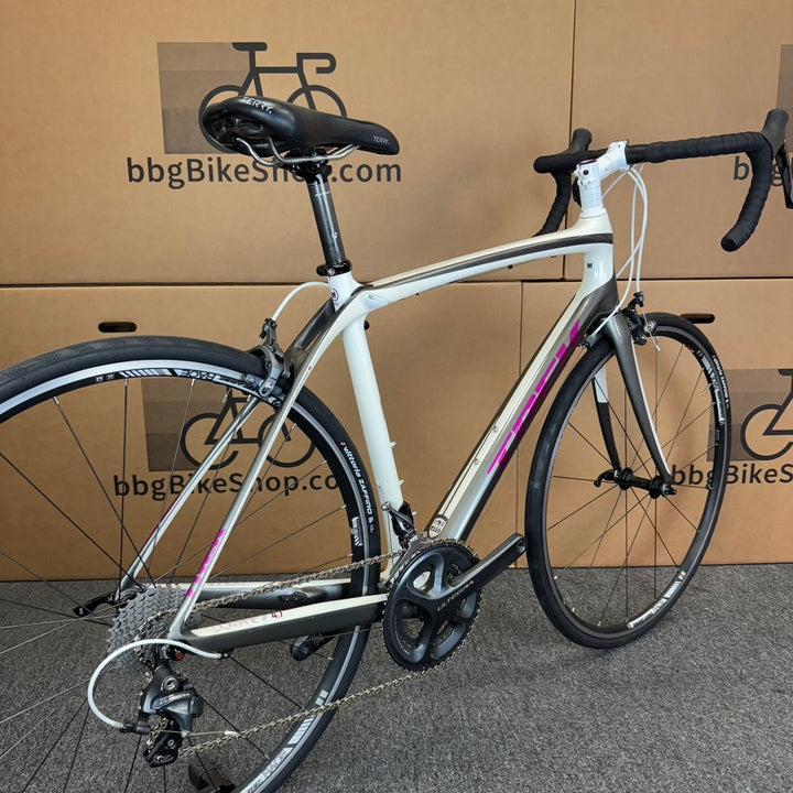 Used Trek Domane 4.7 WSD, Women's Carbon Road Bike-2014, 56cm