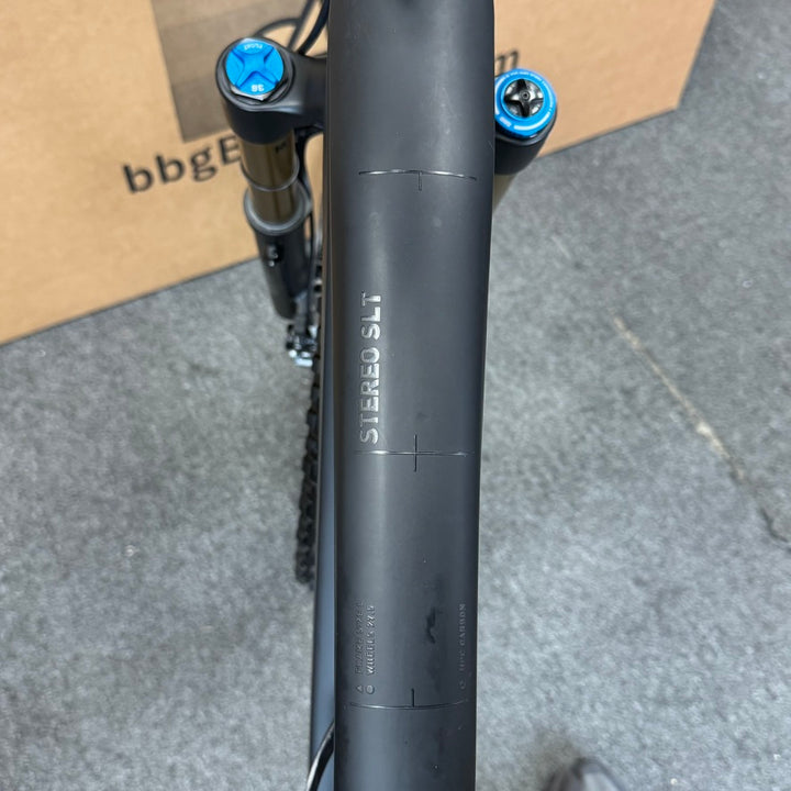 Used Cube Stereo 140 HPC SLT, Carbon Fiber Mountain Bike-2022, Large