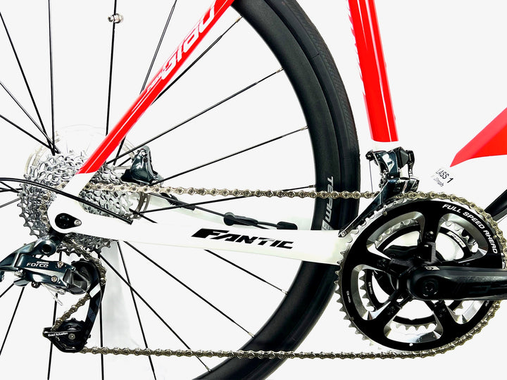 Fantic Passo Giau, Carbon Fiber Road E-Bike, 11-Speed SRAM Force, 22 Pounds! Size: Large, MSRP:$5,000