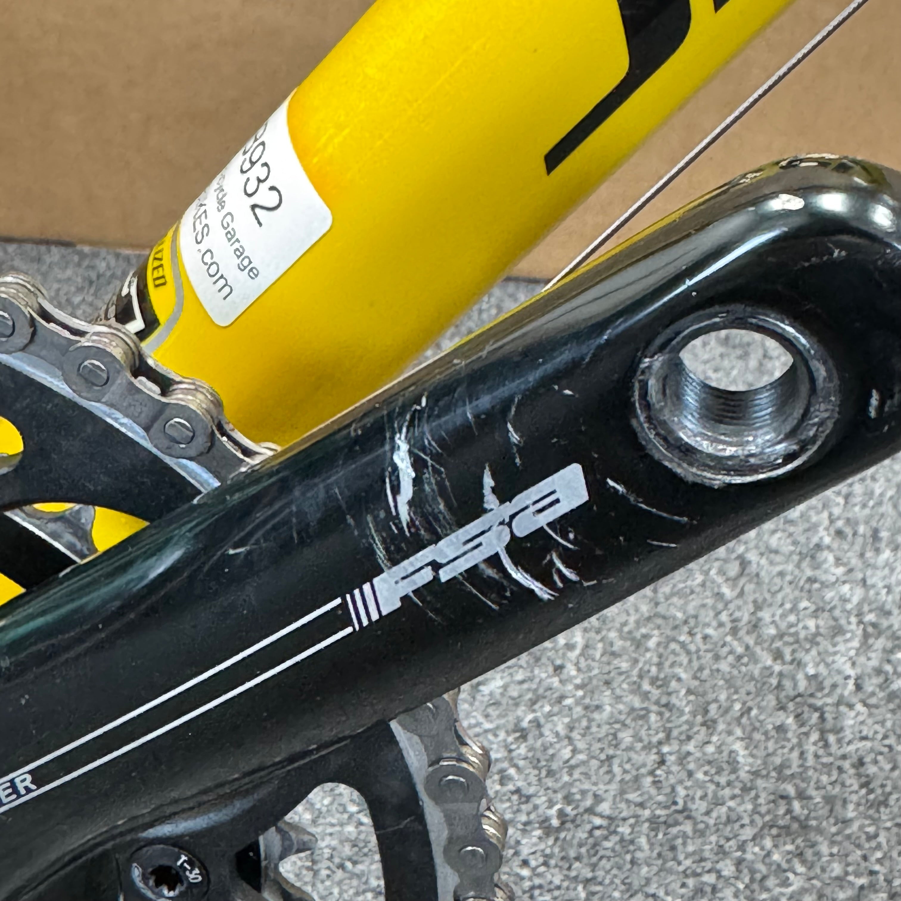 トリプレットローゼンジ イエローシェル R6285 Used Specialized Allez JR Comp, Junior Road Bike - 2007